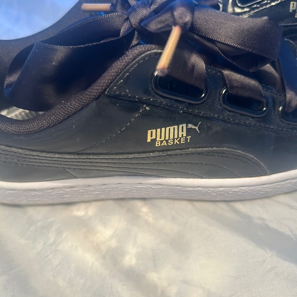 PUMA BASKET PATENT LEATHER SNEAKERS WITH RIBBON DETAIL SIZE 9.5 - Picture 8 of 13
